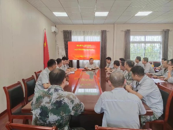 【理論宣講】鑫巖石料有限責任公司開展“解放思想、奮發(fā)進取，為公司高質量發(fā)展貢獻力量”宣講活動